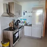 San 아파트