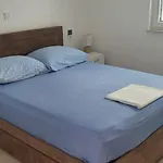 San 아파트 *