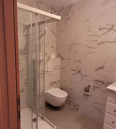 Apartment San *