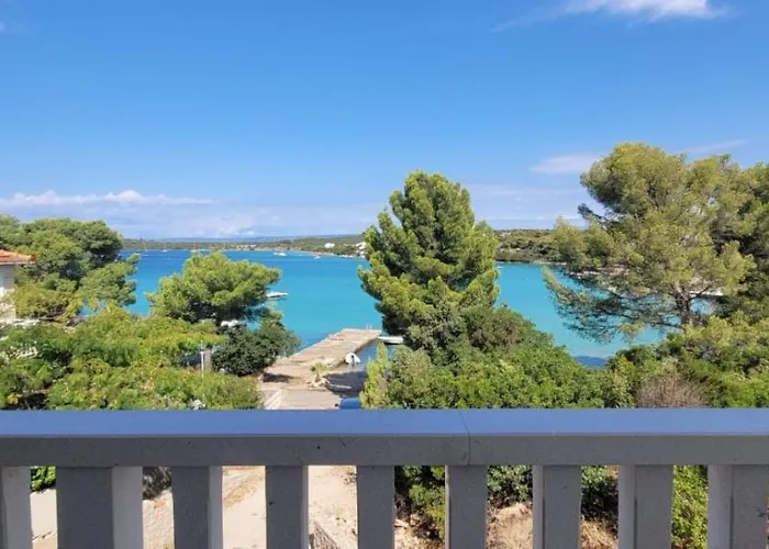 San Lägenhet Lovište